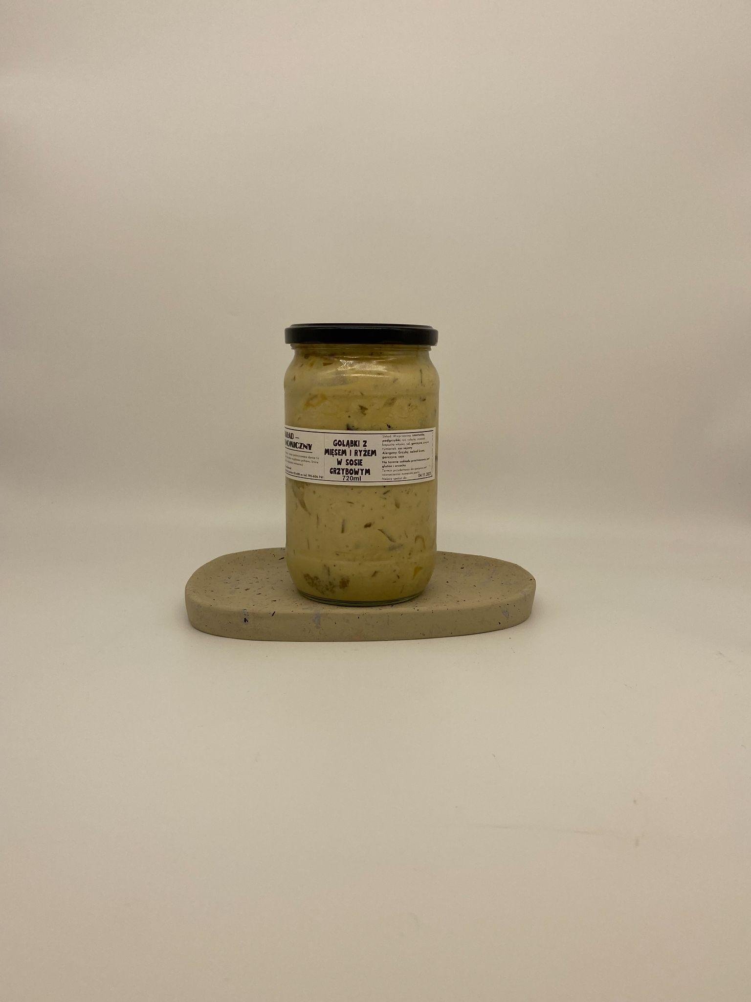 Gołąbki w kremowym sosie z leśnych grzybów