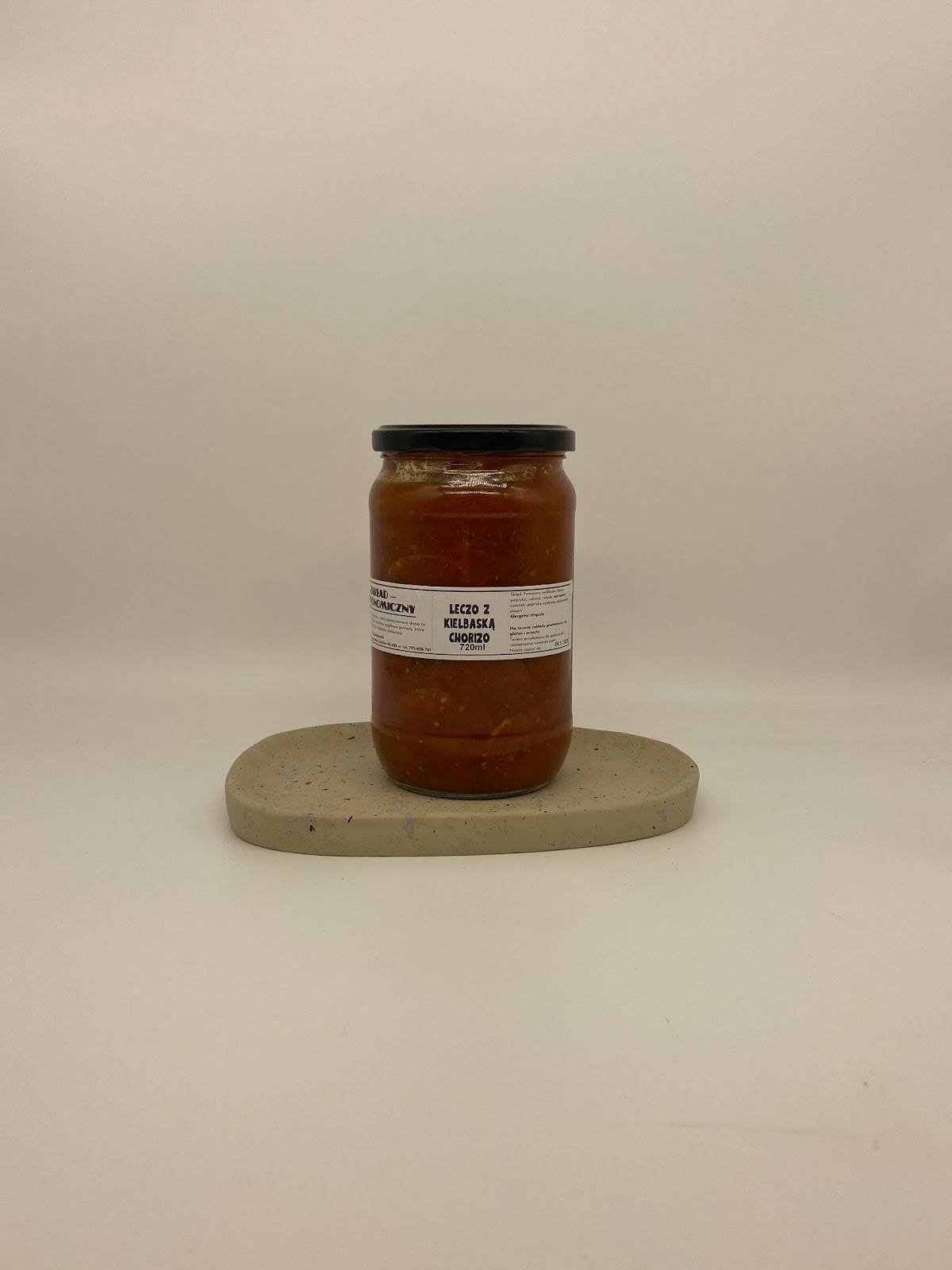 Leczo z warzywami i chorizo